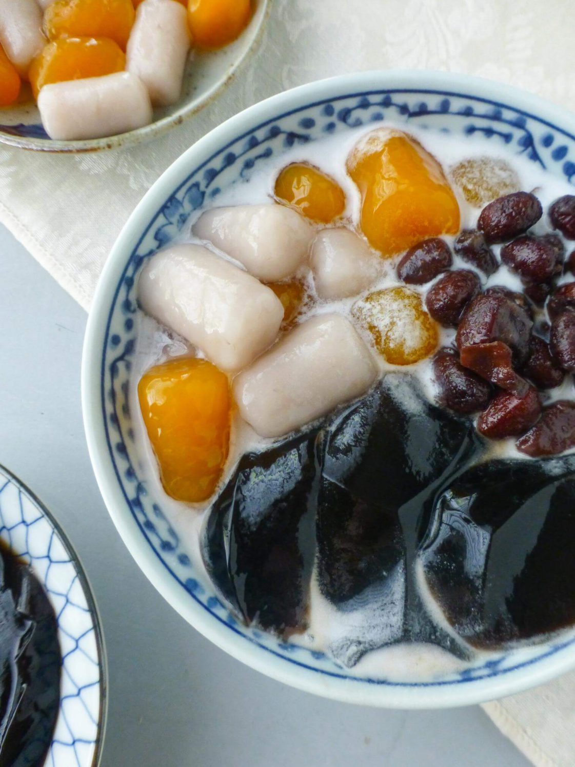 Chinese Grass Jelly Dessert, Grass Jelly Coconut Milk Dessert Offset