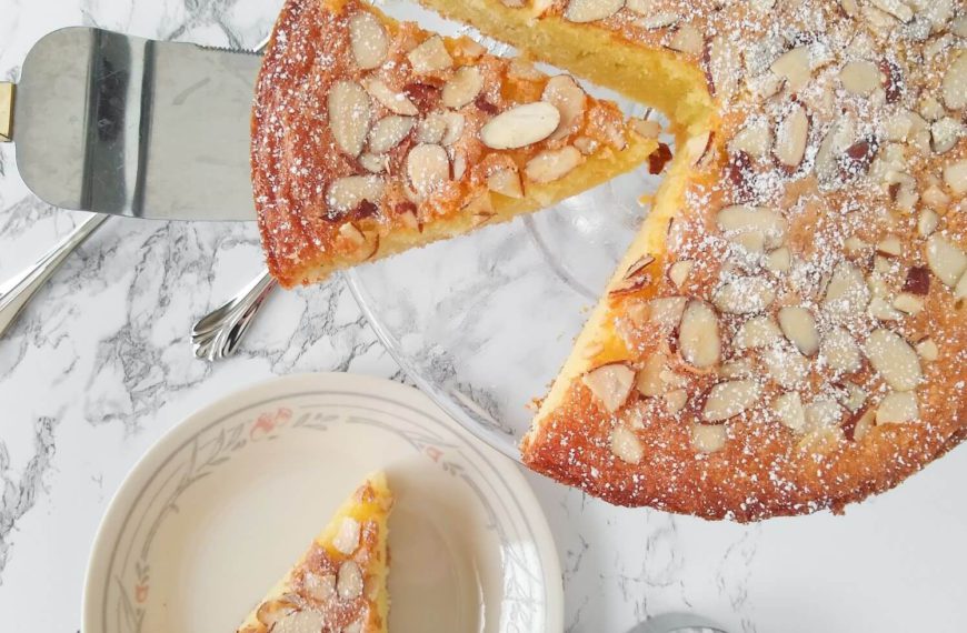 Italian almond cake Slicing Low Square