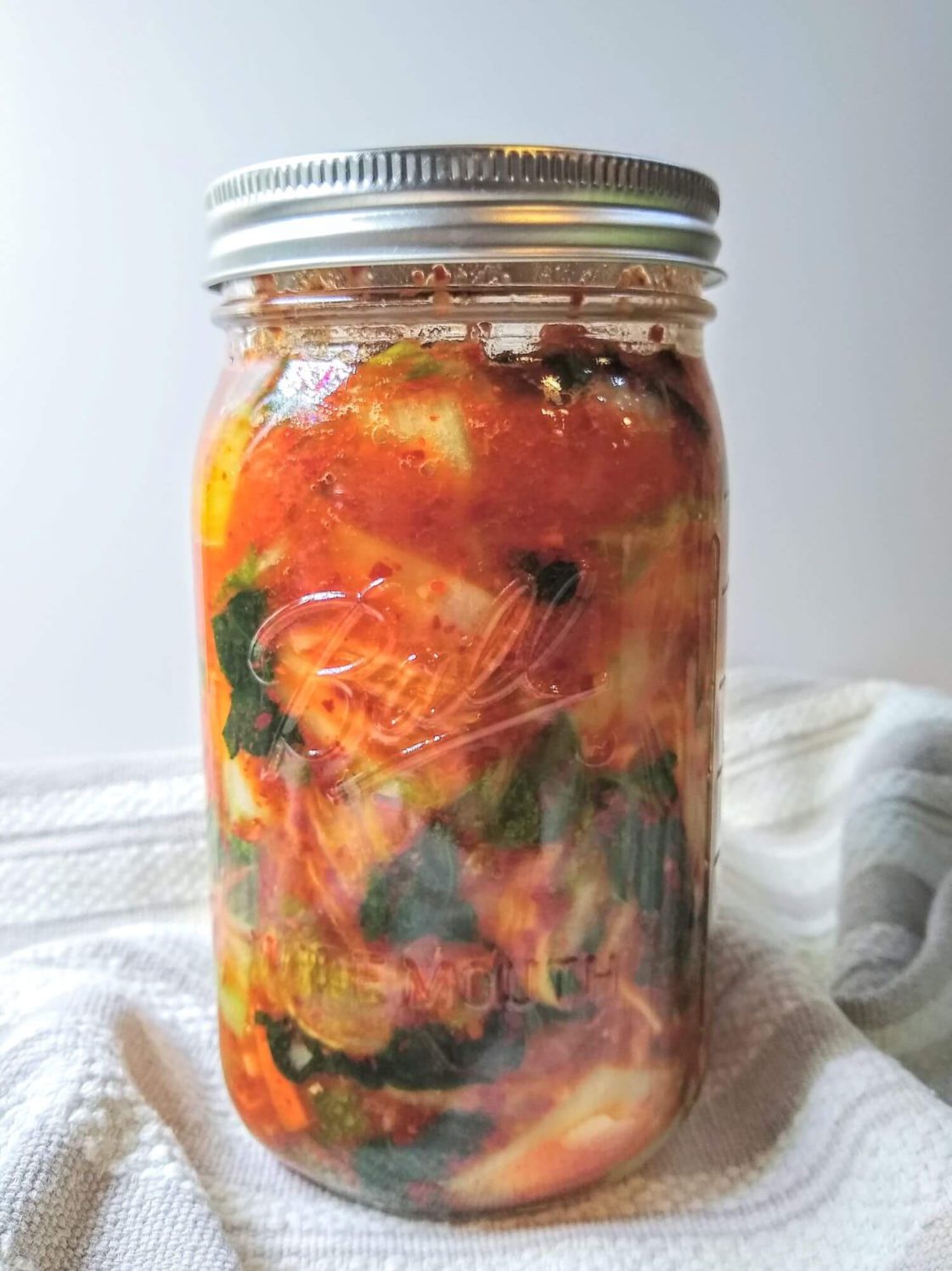 Easy Mak Kimchi in mason jar