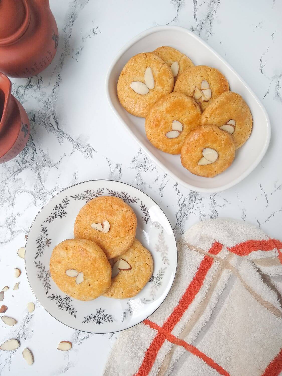 Chinese Almond Cookies Top