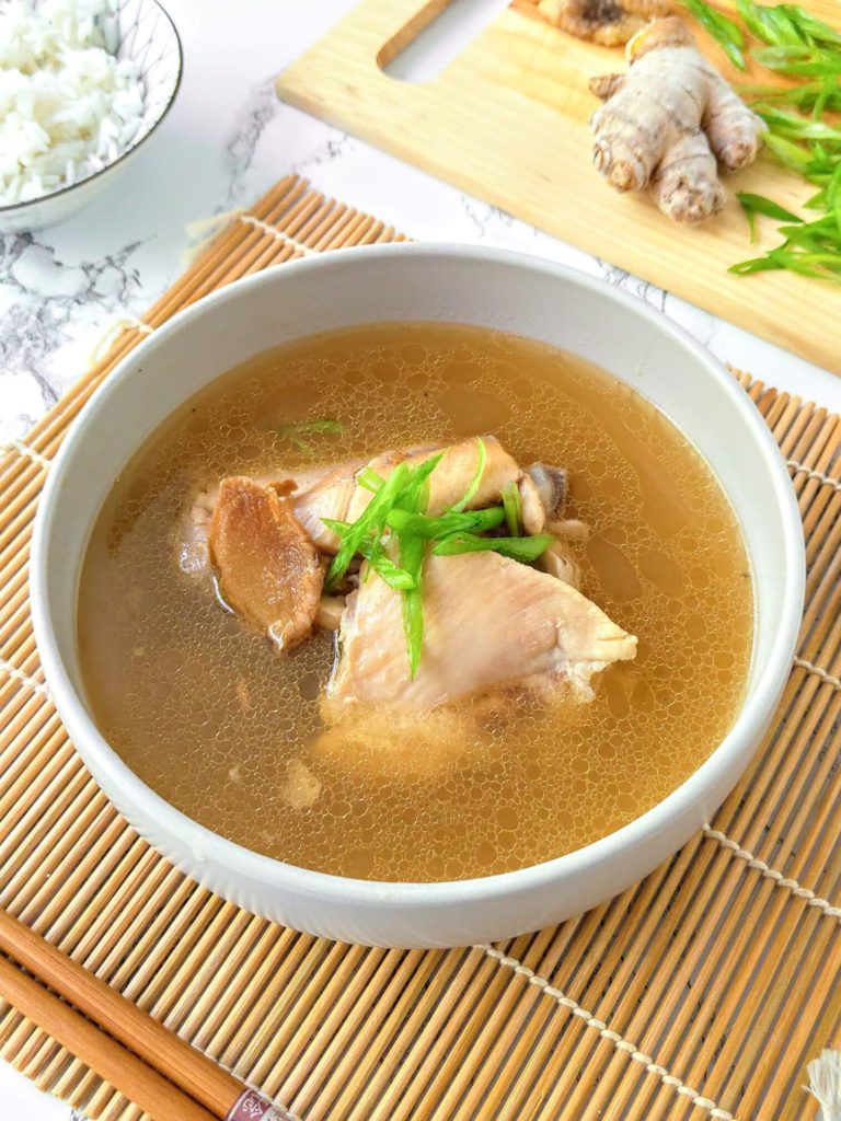 Taiwanese Sesame Oil Chicken Soup (麻油雞湯) Assorted Eats
